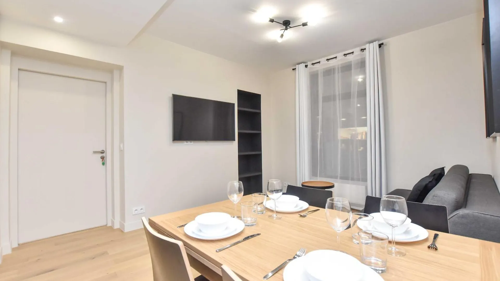 Peaceful Apartment - 2Br-6P - Trocadero Paris